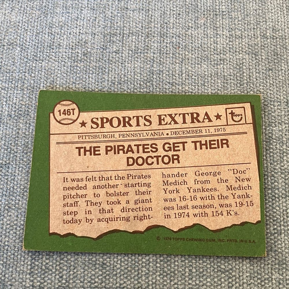 1976 Topps Pittsburgh Pirates Baseball Card Trading Card - Picture 2 of 2